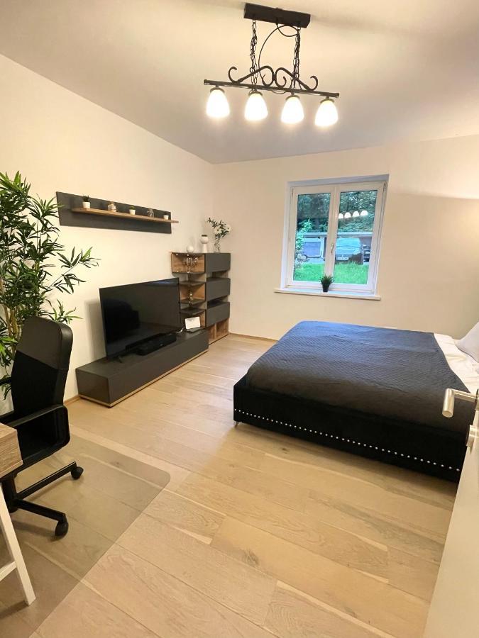 Ein Traum Im Leechwald Naehe Lkh Apartment Graz Exterior foto