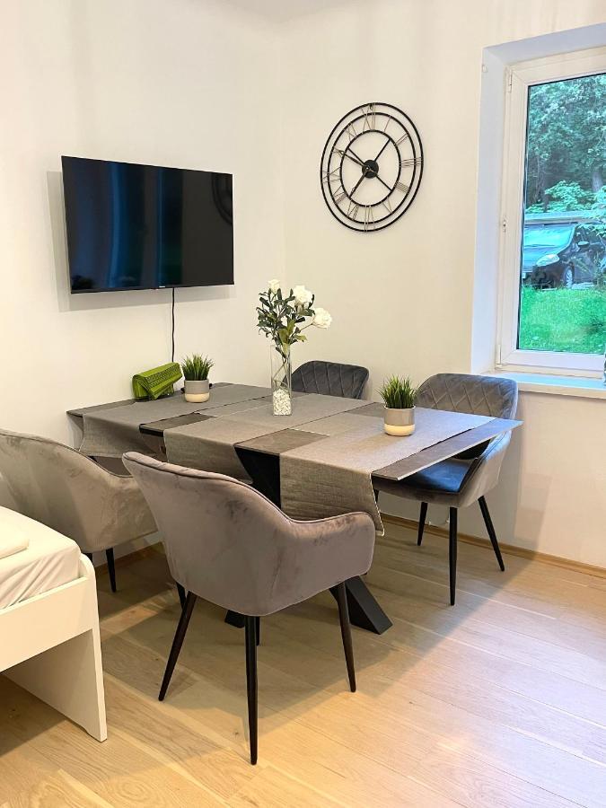 Ein Traum Im Leechwald Naehe Lkh Apartment Graz Exterior foto