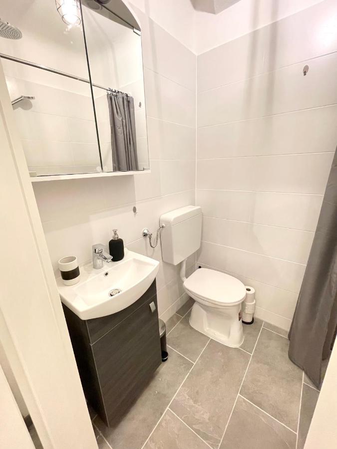 Ein Traum Im Leechwald Naehe Lkh Apartment Graz Exterior foto